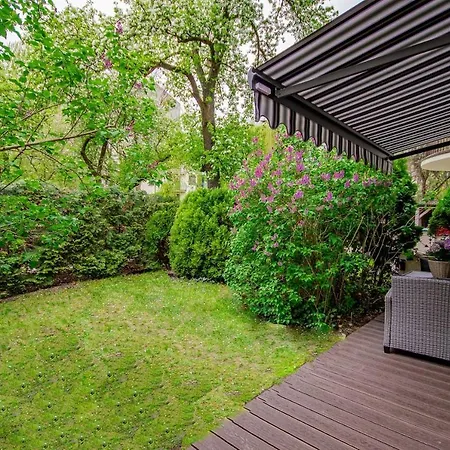 شقة Inpoint 2-bedrooms With Private Garden And Free Parking